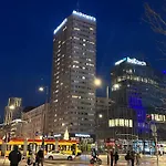 View Centrum Metro X2 Wifi 600 Mbs Smart Tv Panorama Miasta Warschau